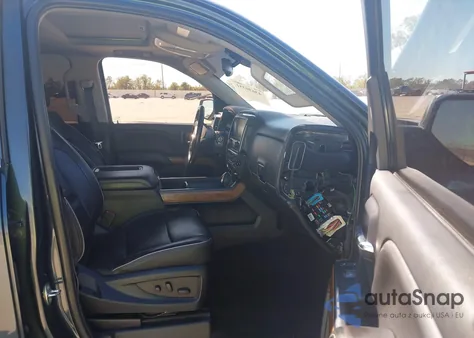 2018 Chevrolet Silverado 1500 High Country from USA, damaged, VIN 3GCPCTEJ5JG444433